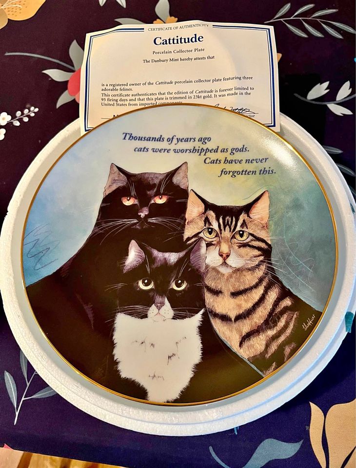 Danbury Mint Cattitude porcelain collector plate