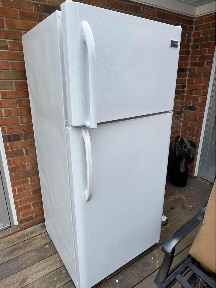 FREE Fridge