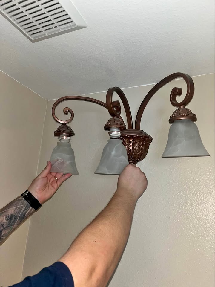 French Country Style 3-Light Wall Sconce
