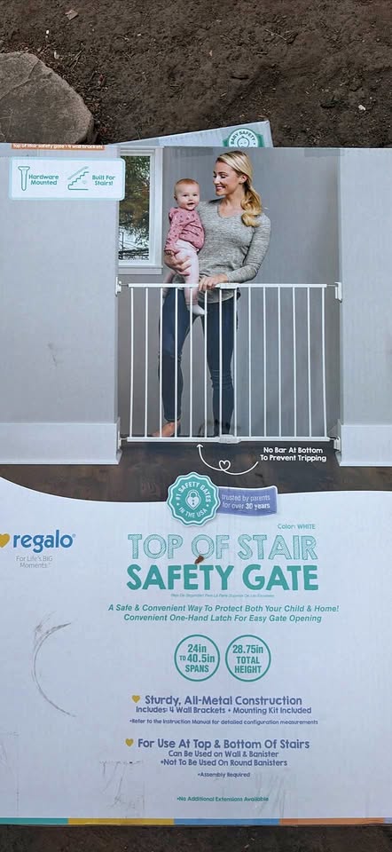 Regalo Baby Gate - there are 3 gates