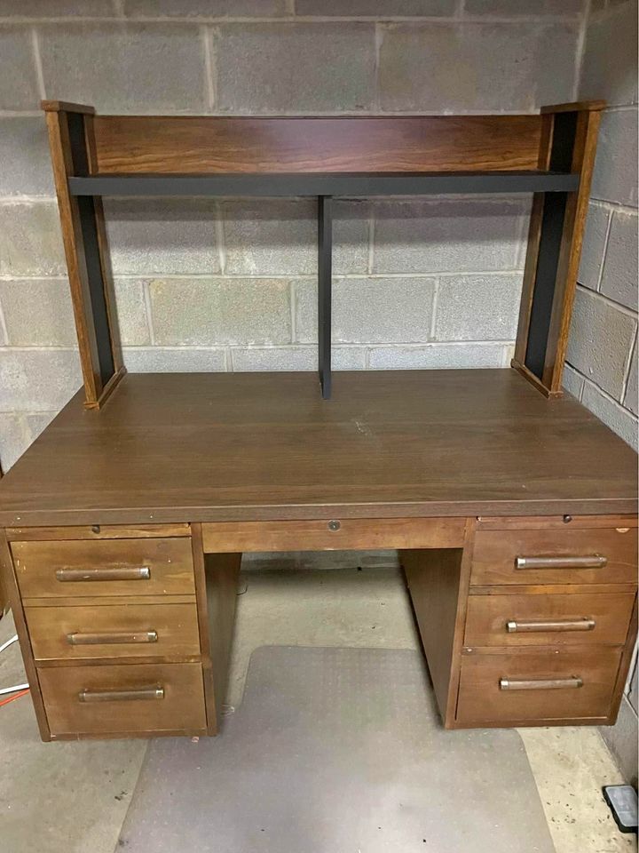 Desk